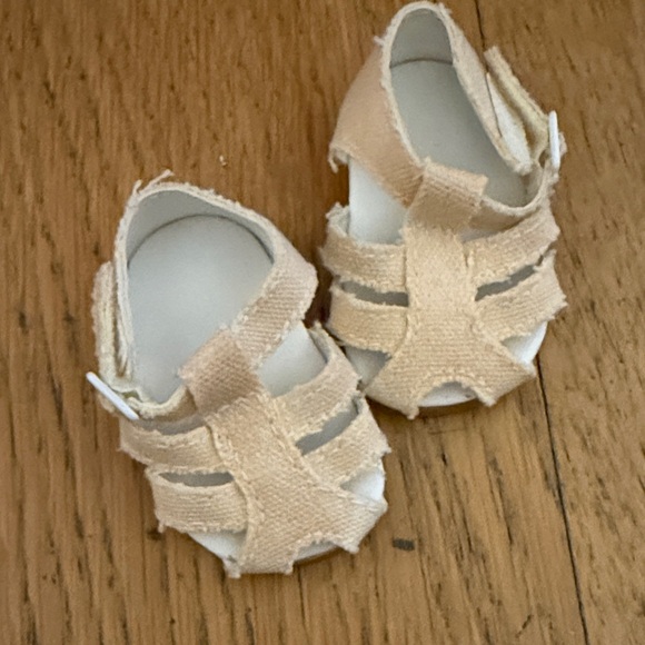 RetiredAmerican Girl Emily’s 2-piece Swimsuit Blue Gingham Outfit with Straw Hat - Picture 5 of 9